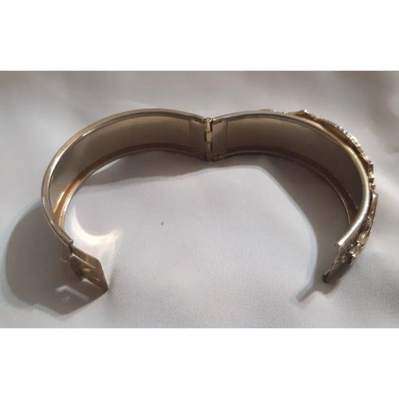 Vintage Gold Toned Hinged Bangle Bracelet Mother Of Pearl Cabachon 1950s To 60s - Picture 8 of 10